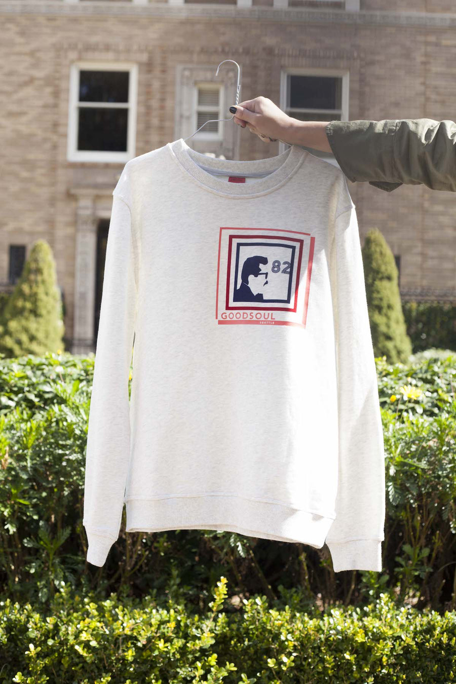 GOODSOUL Iconic Pop Sweatshirt